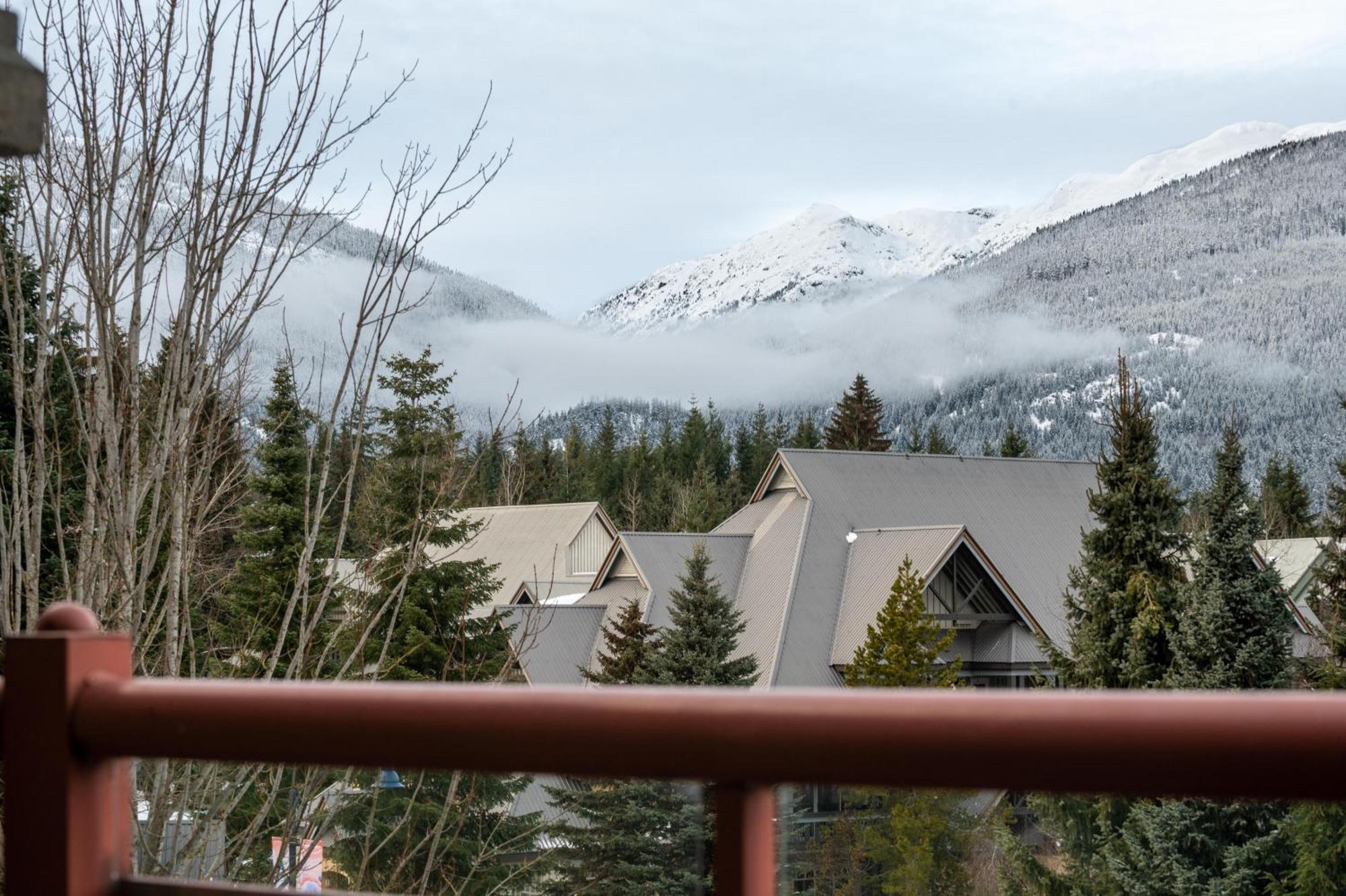 Alpenglow Lodge Queen Boho Studio By Mva Whistler Kültér fotó